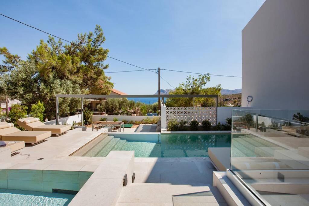 Chania Living Stories Villa With Piano ภายนอก รูปภาพ