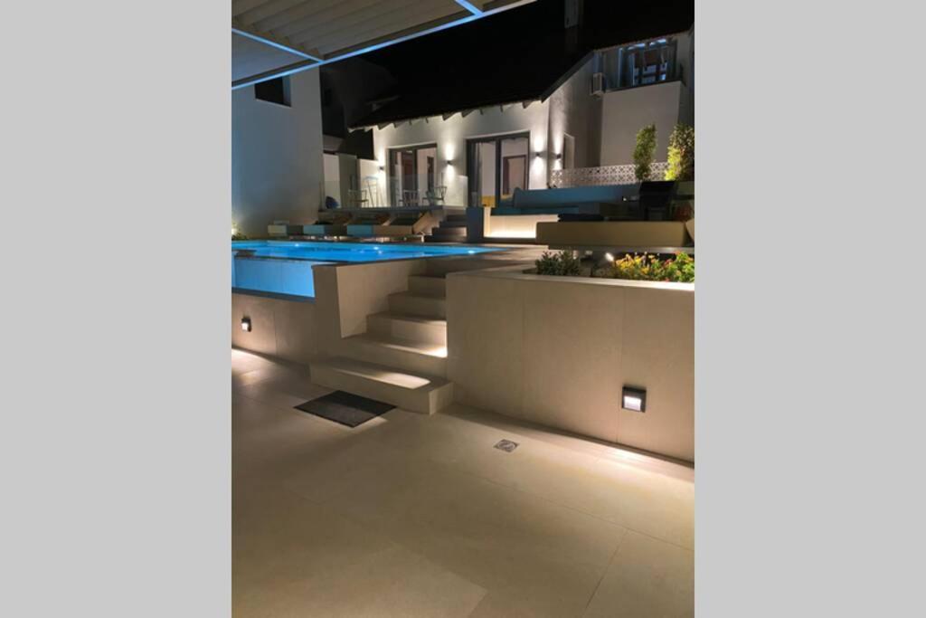 Chania Living Stories Villa With Piano ภายนอก รูปภาพ