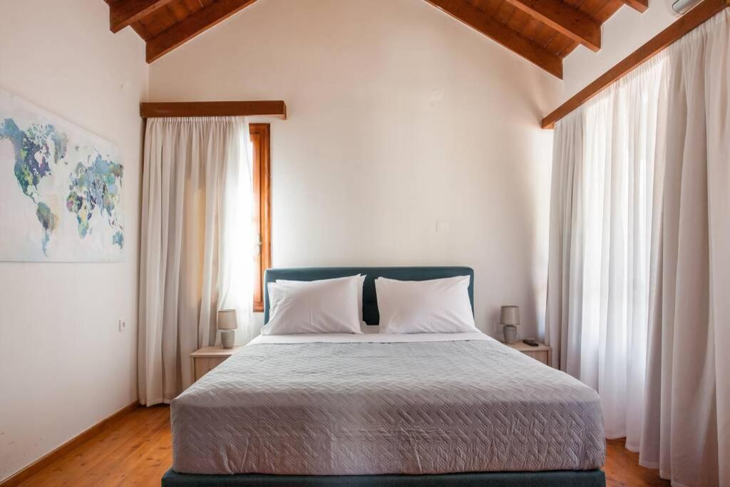 Chania Living Stories Villa With Piano ภายนอก รูปภาพ